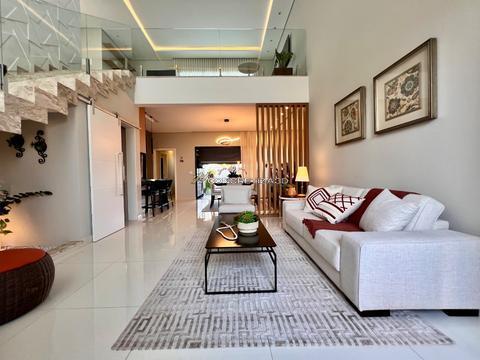 Sobrado à venda em Indaiatuba, Jardim Residencial Alto de Itaici, com 3 suítes, com 235 m²